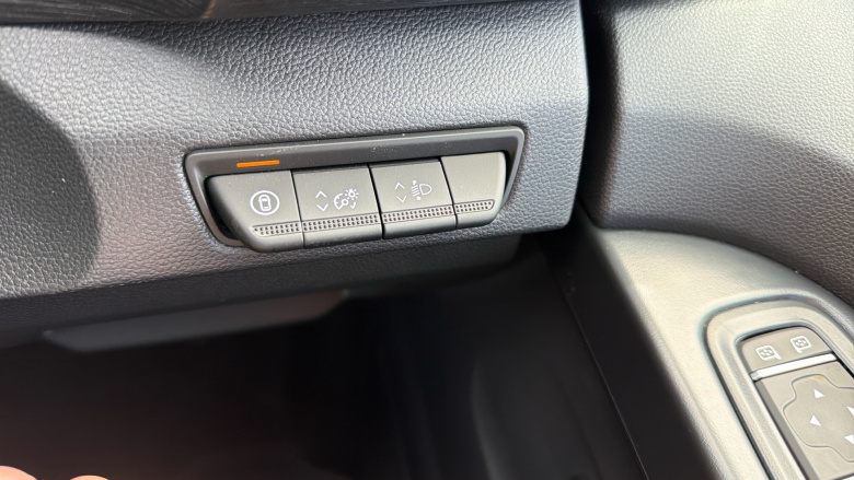 Renault Trafic Lwb Diesel LL30 Blue dCi 150 Extra [Safety] Crew Van